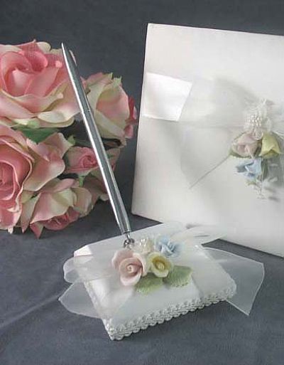 Pastel Rose Wedding Pen Holder