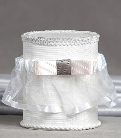 Tie(ing) the Knot Garter