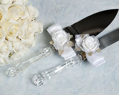 Satin and Organza Rose Plush Cake Server Set