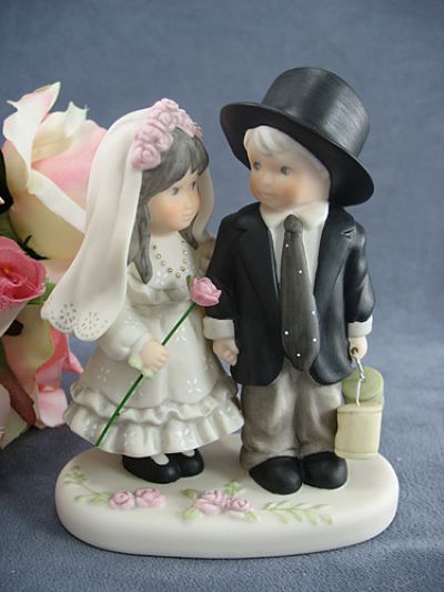 Kim Anderson's Pretty as a Picture ® "Wedding Couple" Wedding Cake Topper Figurine