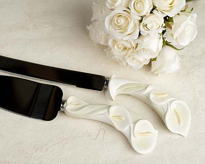 Stylized Porcelain Calla Lily Wedding Cake Server Set