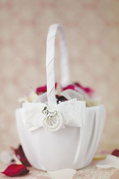 Western Cowboy Lasso Wedding Flowergirl Basket