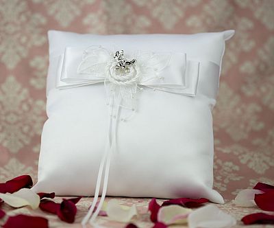 Western Cowboy Lasso Wedding Ring Bearer Pillow