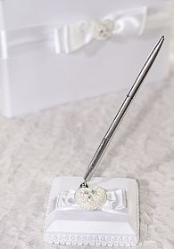 Rhinestone Pearlized Heart Rose Bouquet Wedding Pen Holder