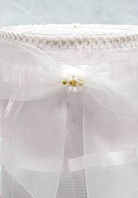 Porcelain Daisy Wedding Garter