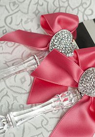 Crystal Heart Ribbon Cake Server Set